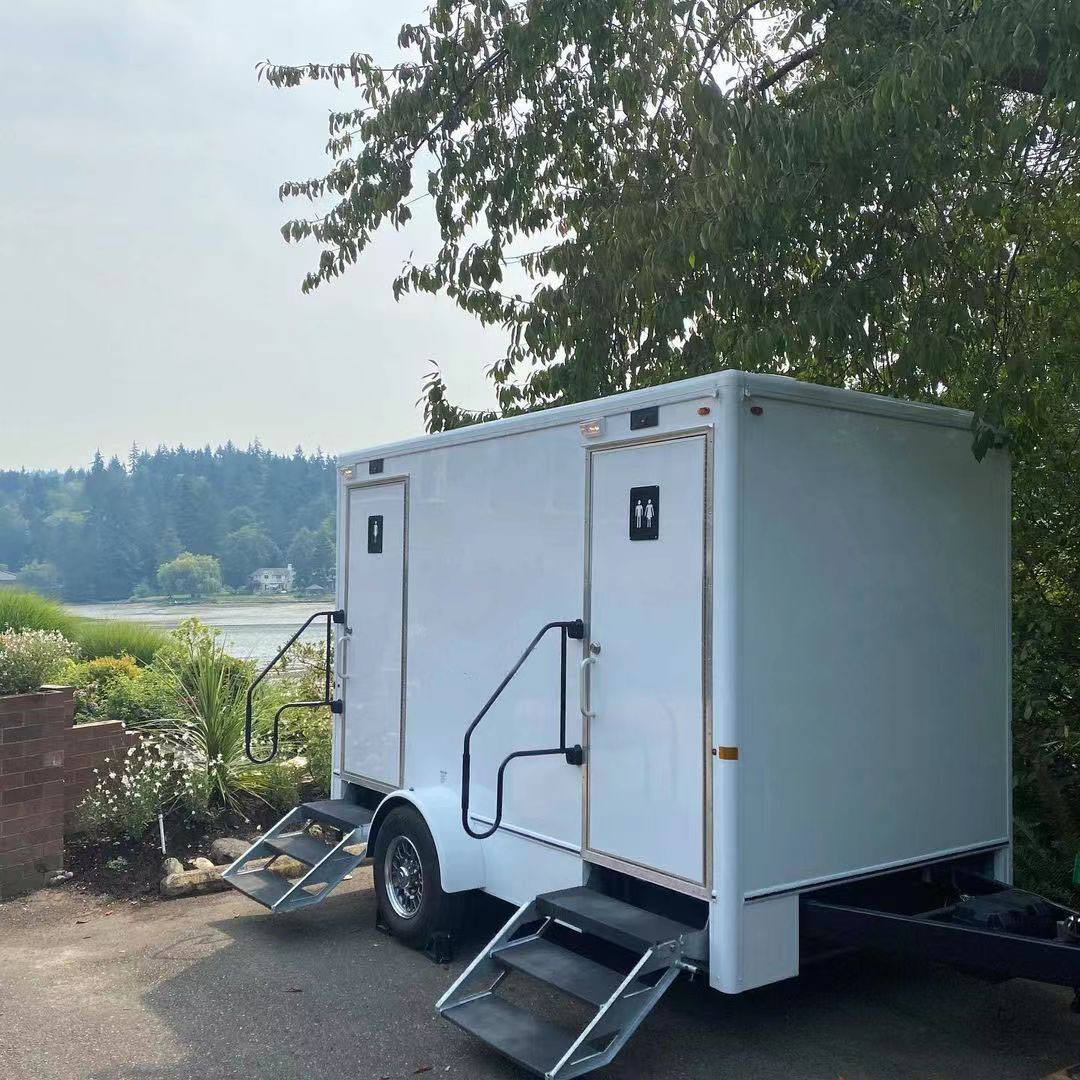 Luxury mobile Vip toilet trailer,restroom trailer