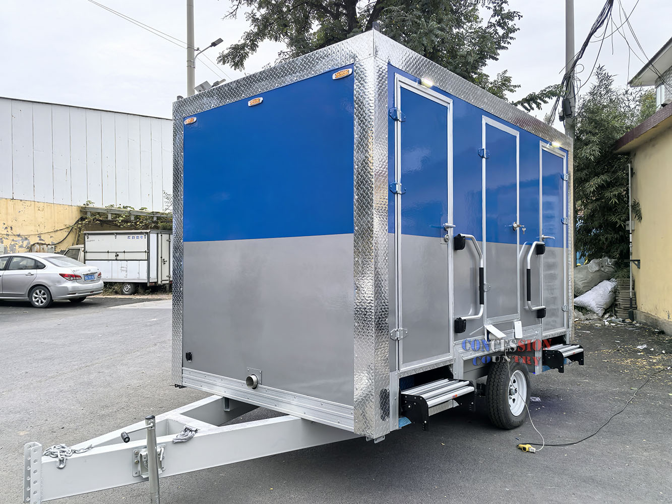 New finished toilet trailer(图4)