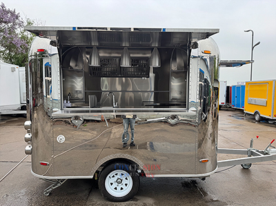 Stainless steel airstream food trailer(图1)